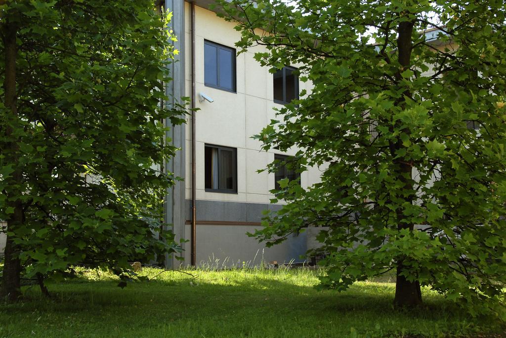 Groane Hotel Residence Cesano Maderno Bagian luar foto