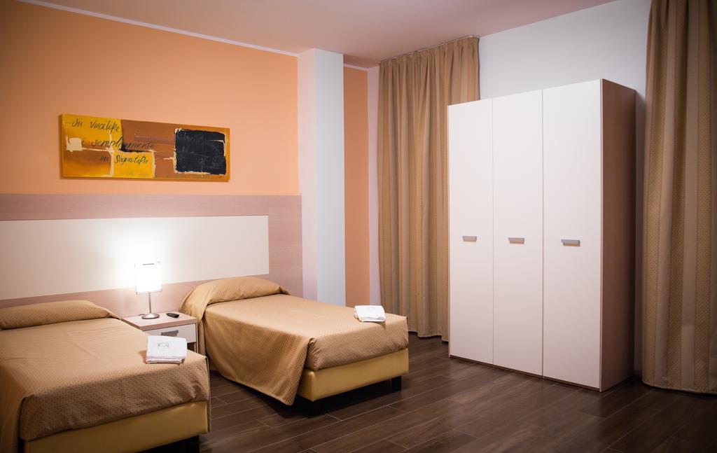 Groane Hotel Residence Cesano Maderno Ruang foto