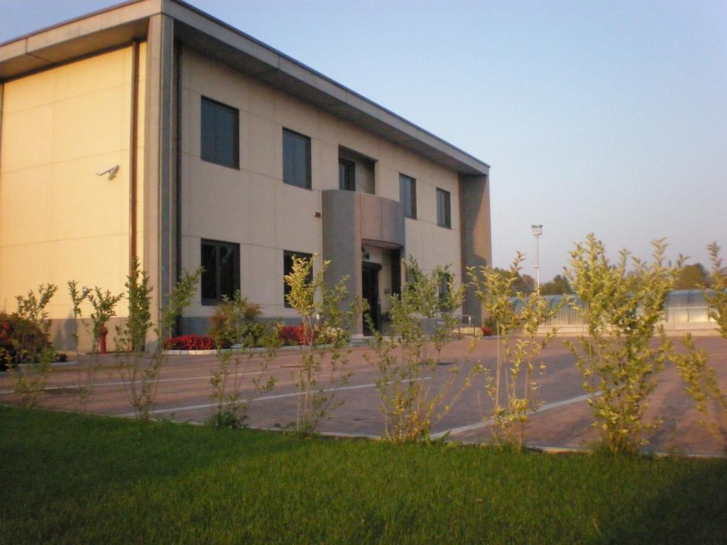 Groane Hotel Residence Cesano Maderno Bagian luar foto